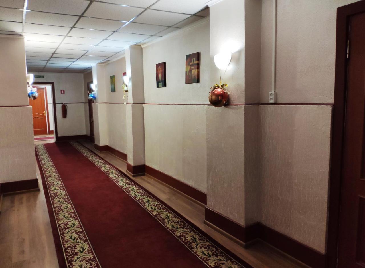 City Hotel Ustʼ-Kamenogorsk Dış mekan fotoğraf