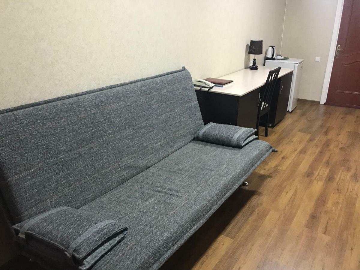 City Hotel Ustʼ-Kamenogorsk Dış mekan fotoğraf