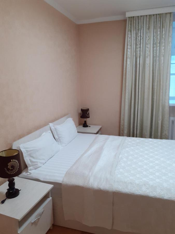 City Hotel Ustʼ-Kamenogorsk Dış mekan fotoğraf